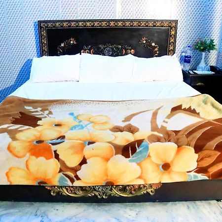 Royal Inn Guest House لاهور المظهر الخارجي الصورة